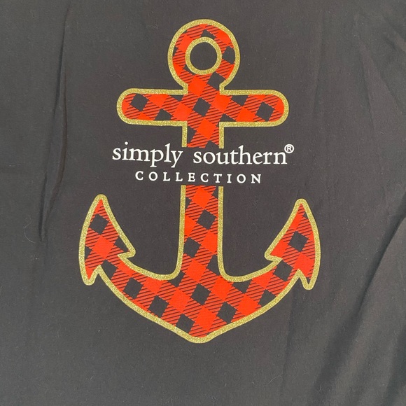 Simply Southern Shortie Anchor Tee in Black Size Large - Picture 5 of 7